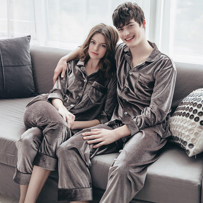 couple-gold-velvet-long-sleeve-pajamas